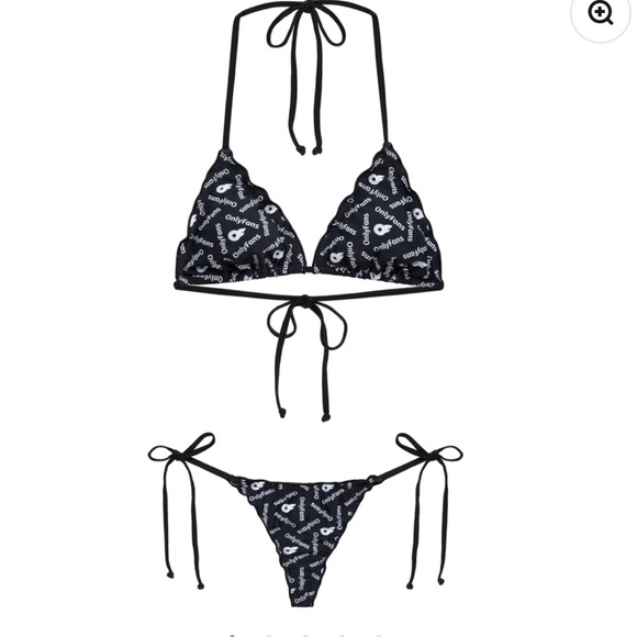 Bikini - Picture 1 of 5